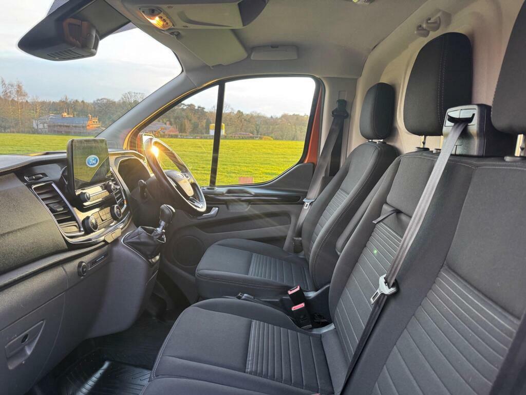 Ford Transit Custom Combi Van 2.0 320 Ecoblue Limited Lwb 6 Seats 201 Silver #19