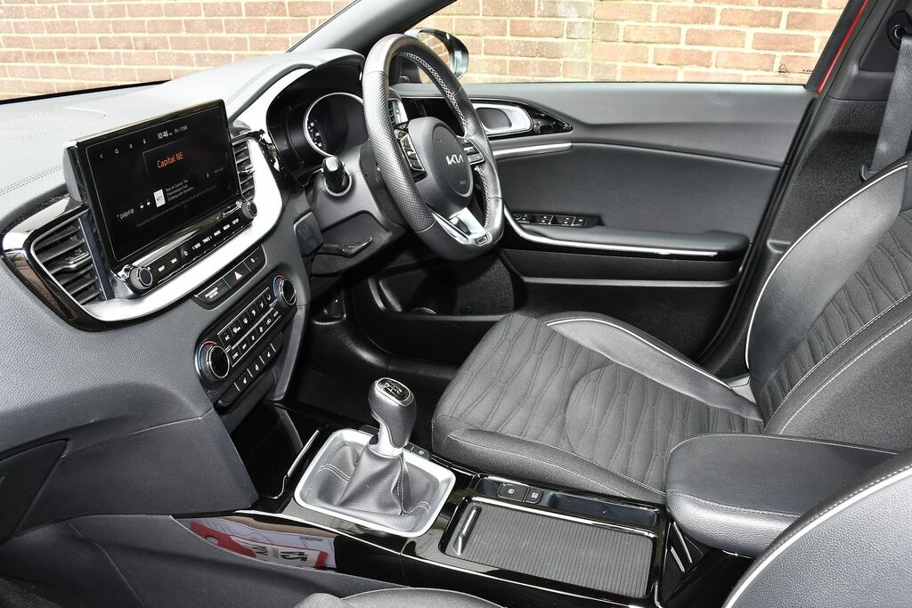 Kia Proceed 1.5 T-gdi Gt-line Shooting Brake CL73DCZ Red #4