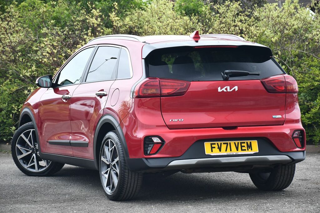 Kia Niro 1.6 Gdi 3 Suv Hybrid Dct Euro 6 Ss FV71VEM Red #3