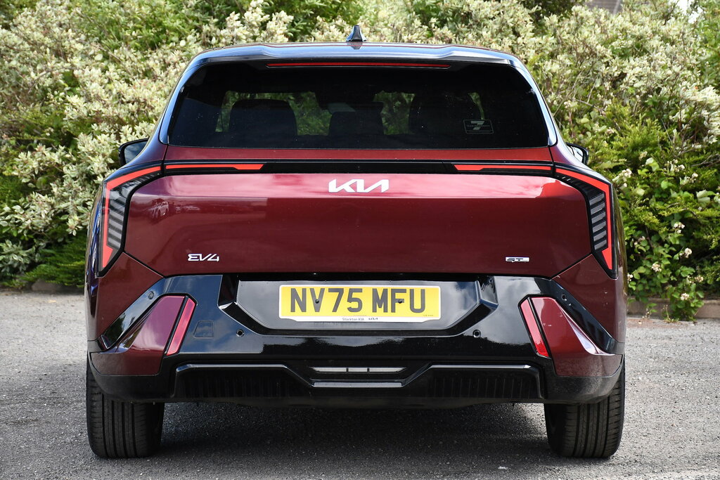 Kia EV4 81.4Kwh Gt-line Hatchback 201 B NV75MFU Red #6