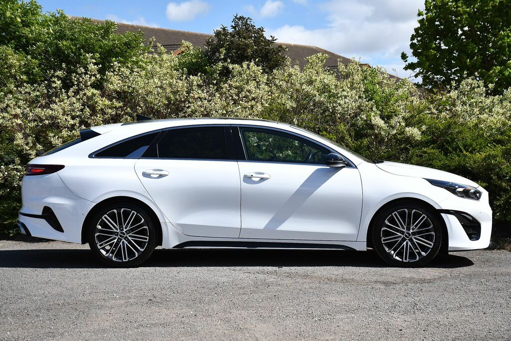 Kia Proceed 1.5 T-gdi Gt-line S Shooting Brake Dct NV23XUE White #2