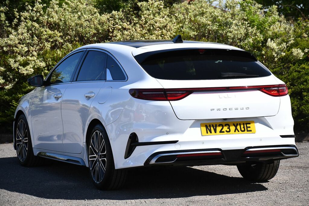 Kia Proceed 1.5 T-gdi Gt-line S Shooting Brake Dct NV23XUE White #3