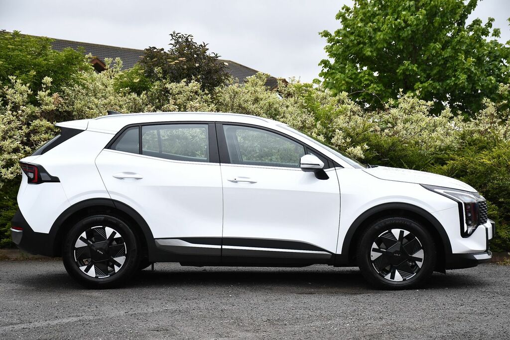 Kia Sportage 1.6 T-gdi Pure Suv Euro 6 Ss EA75VJF White #2