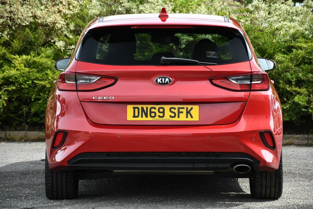Kia Ceed 1.4 T-gdi 3 Hatchback Dct Euro 6 Ss Red #6