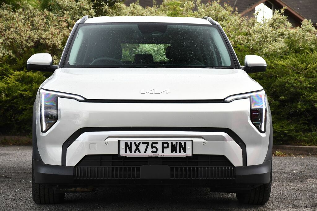 Kia EV3 81.4Kwh Air Suv 201 Bhp Silver #5
