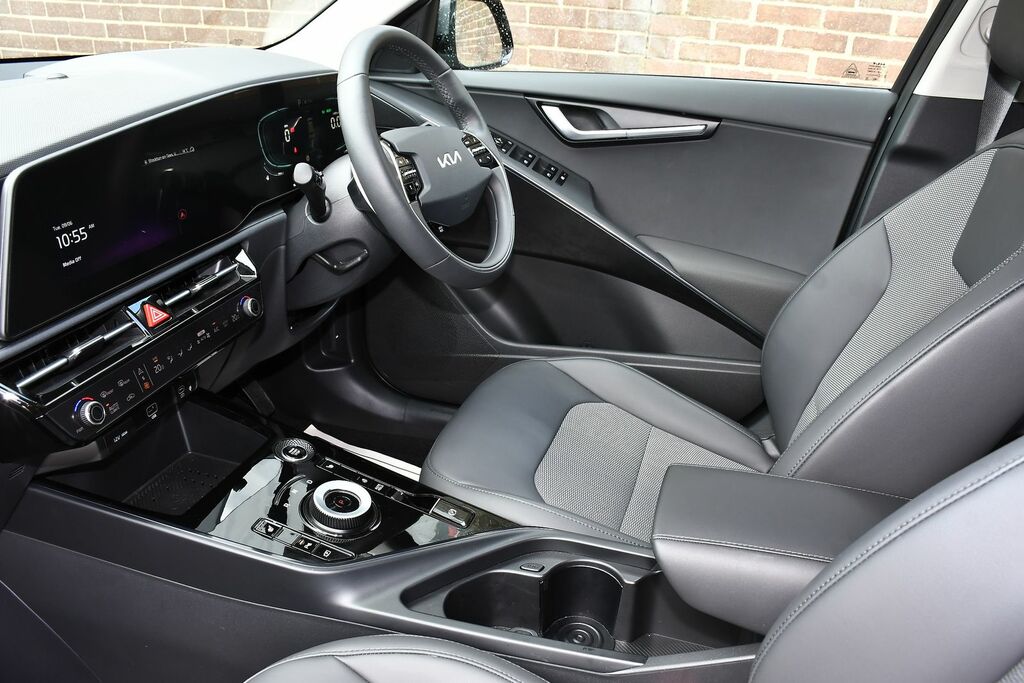 Kia Niro 1.6H Gdi Evolve Suv Hybrid Dct Euro 6 NV75OKU Grey #4