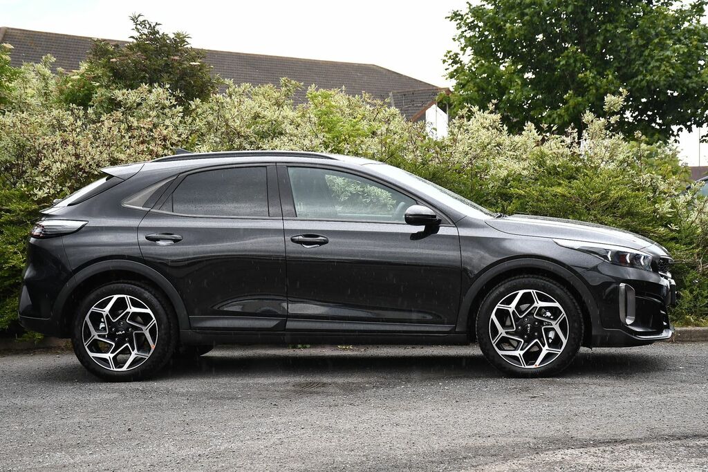 Kia Xceed 1.0 T-gdi Mhev Gt-line Suv Hybrid Dct E Black #2