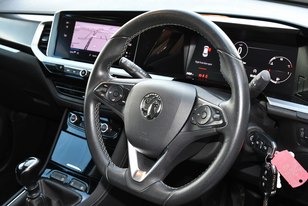 Vauxhall Grandland Elite Grey #9