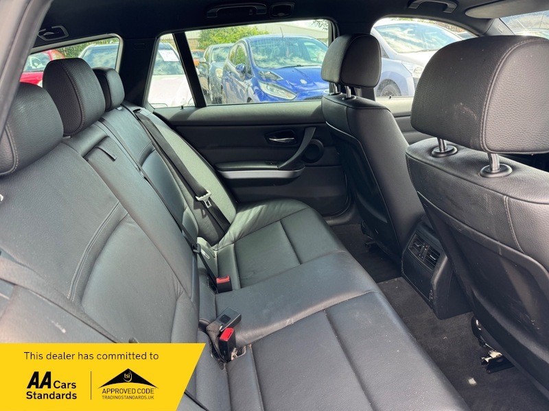 BMW 3 Series 320D M Sport Business WH05MDC Silver #6
