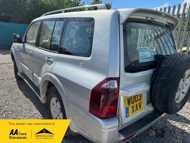 Mitsubishi Shogun 3.5 Gdi Warrior Silver #4