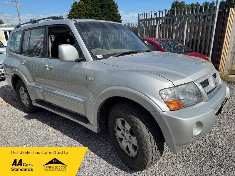 Mitsubishi Shogun 3.5 Gdi Warrior Silver #2