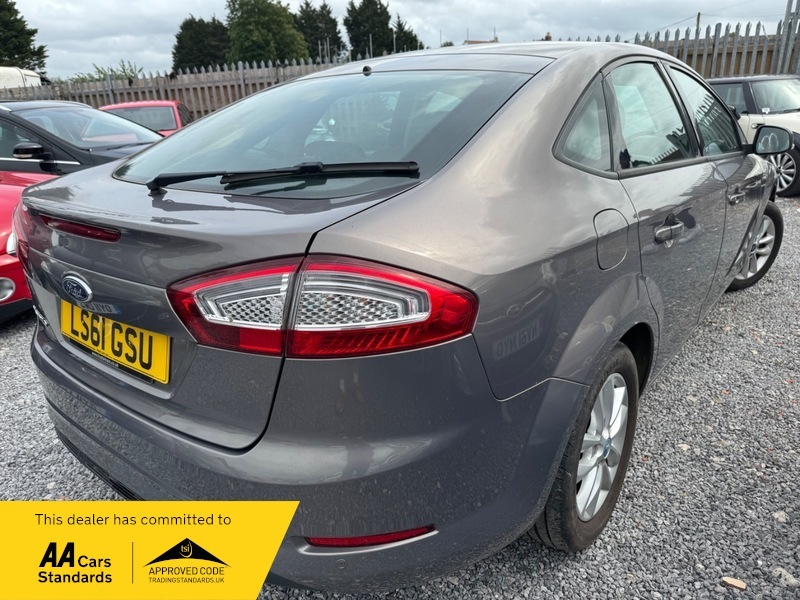 Ford Mondeo Zetec Brown #3