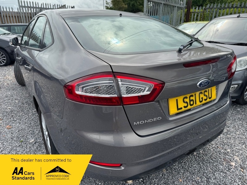 Ford Mondeo Zetec Brown #4