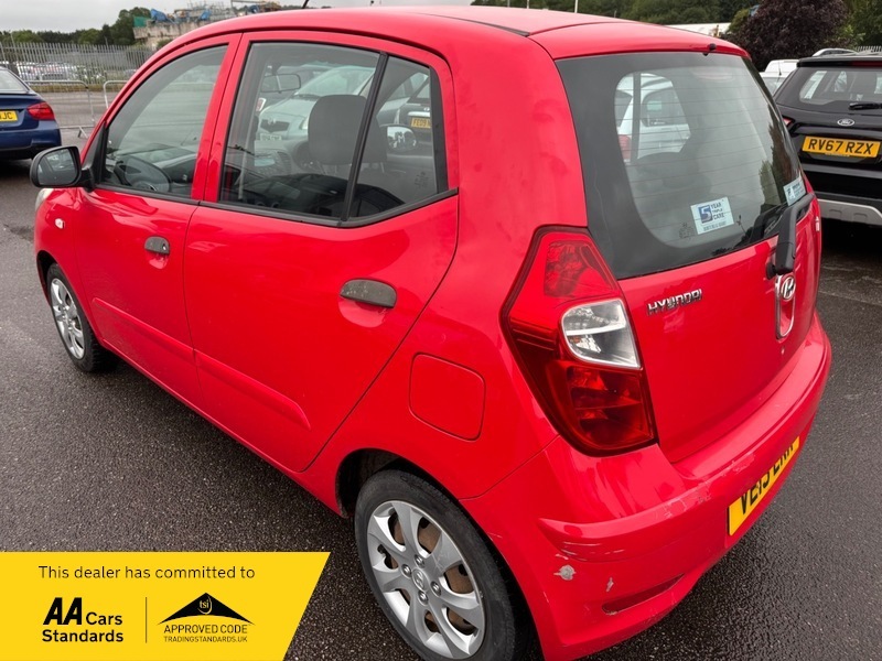 Hyundai I10 Classic Red #4