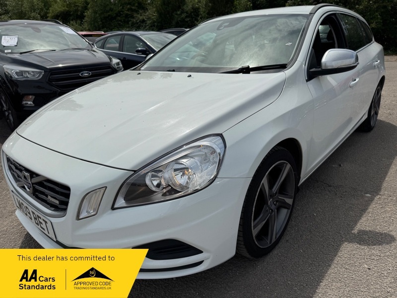 Volvo V60 D2 R-design White