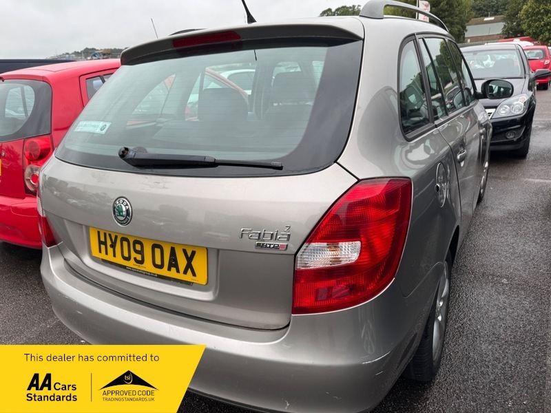 Skoda Fabia 2 Htp 70 HY09OAX Beige #4