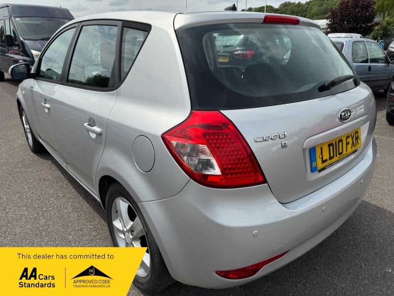 Kia Ceed 2 Silver #5