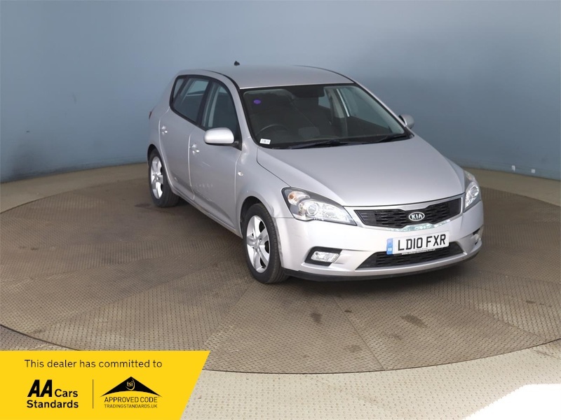 Kia Ceed 2 Silver