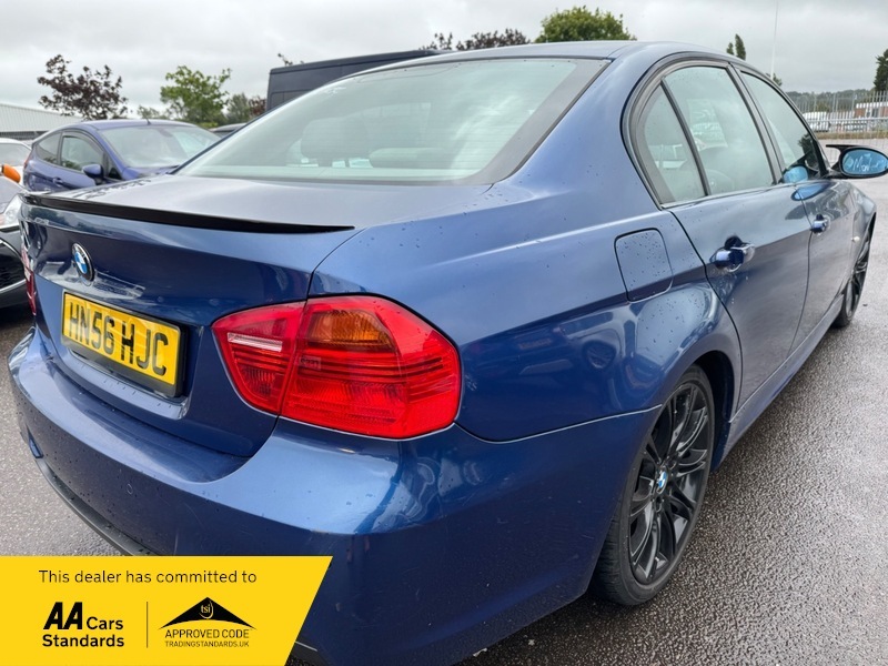 BMW 3 Series  Black #3