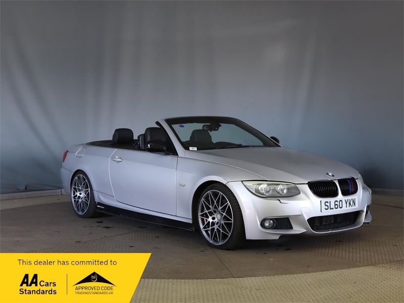 BMW 3 Series 318D Exclusive Edition Blue #2