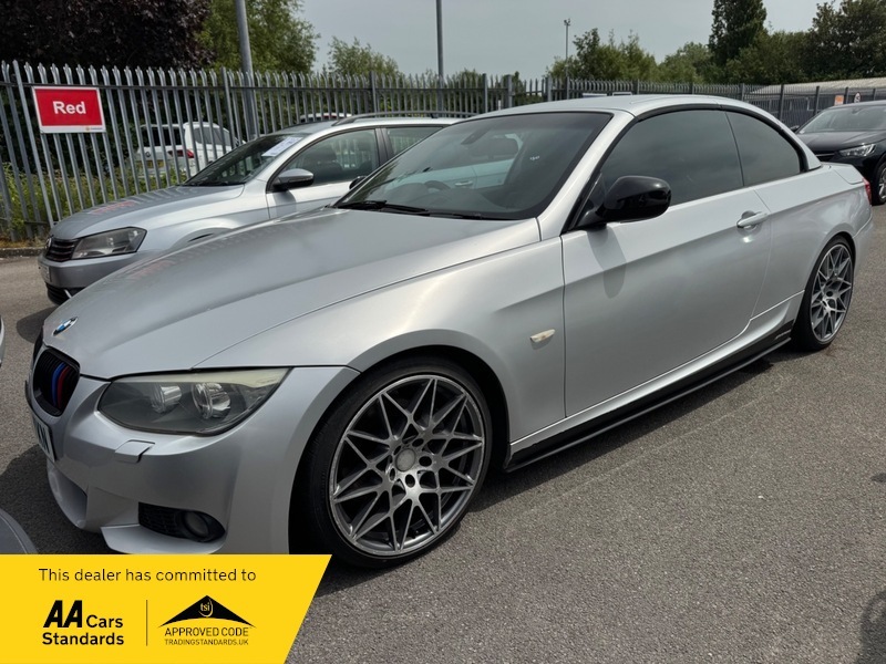BMW 3 Series 318D Exclusive Edition Blue #4
