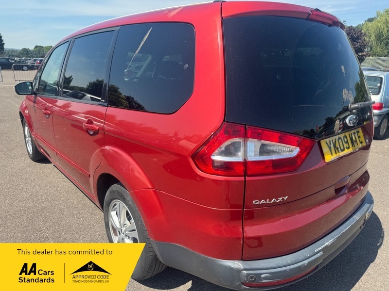 Ford Galaxy 1.8 Ghia Tdci 7 Seat 5-Door Black #4