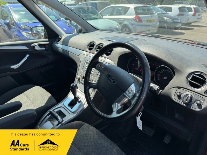 Ford Galaxy 1.8 Ghia Tdci 7 Seat 5-Door Black #5
