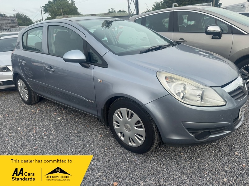 Vauxhall Corsa 1.2 Design 16V 80 Bhp Gold #2