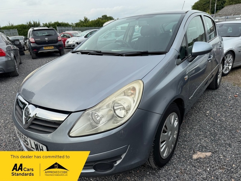 Vauxhall Corsa 1.2 Design 16V 80 Bhp Gold #1