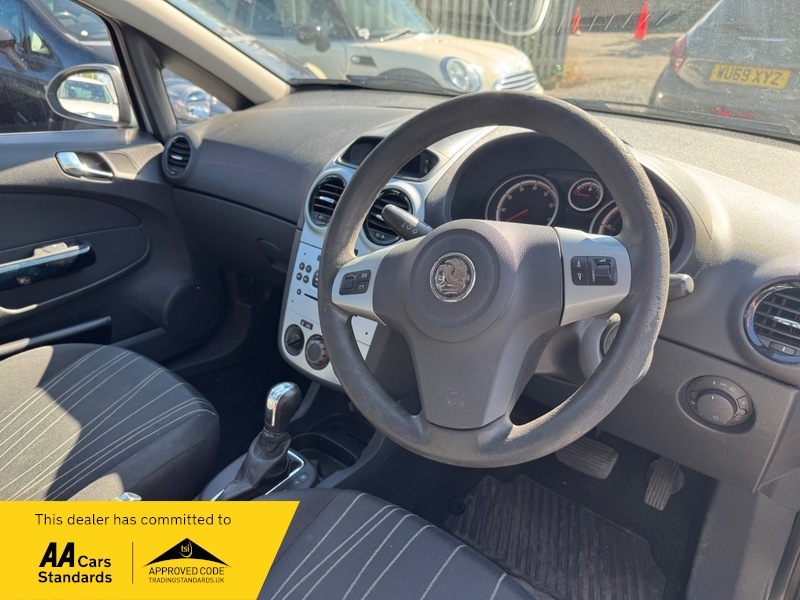 Vauxhall Corsa 1.2I 16V Life Black #5