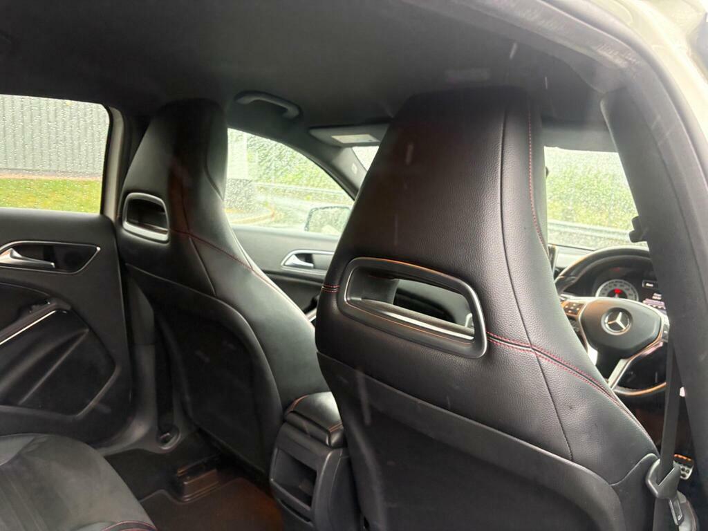 Mercedes-Benz A Class 1.5 A180 Cdi Amg Sport Euro 5 S S DF14LXD White #4
