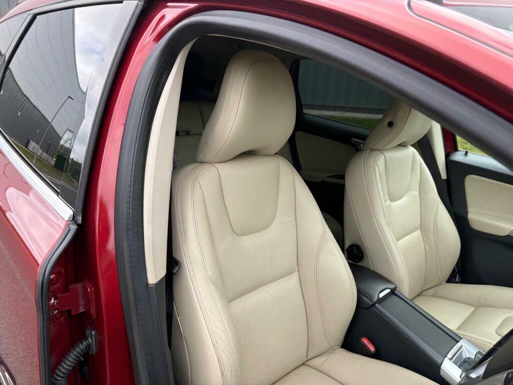 Volvo XC60 Suv 2.4 D5 R-design Lux Nav Geartronic Awd Euro 5 Grey #19