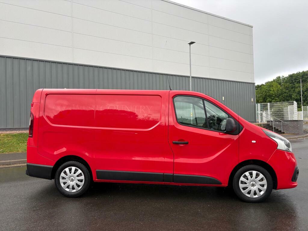 Renault Trafic 1.6 Dci 27 Business Swb Standard Roof Euro 5 Red #5
