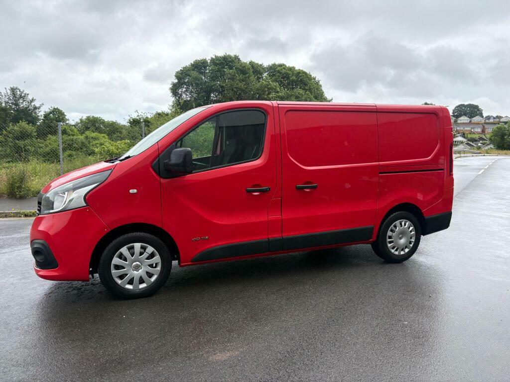 Renault Trafic Sl27 Sport Energy Dci Black #25