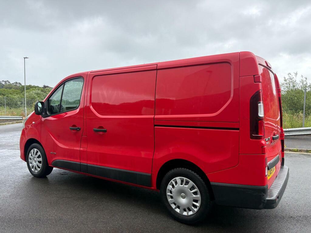 Renault Trafic Sl27 Sport Energy Dci Black #27