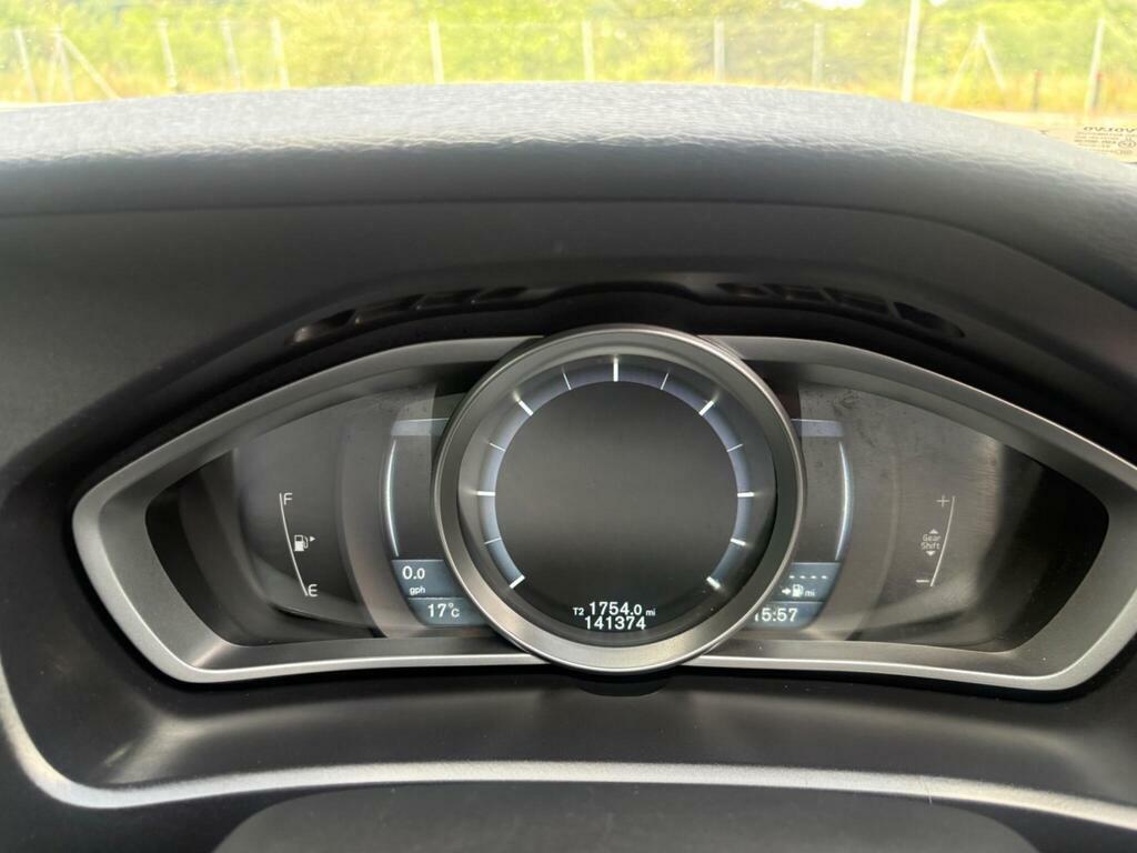 Volvo V40 #40