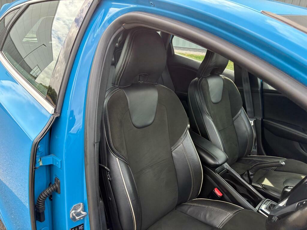 Volvo V40 #44