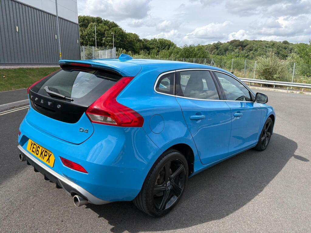 Volvo V40 #27