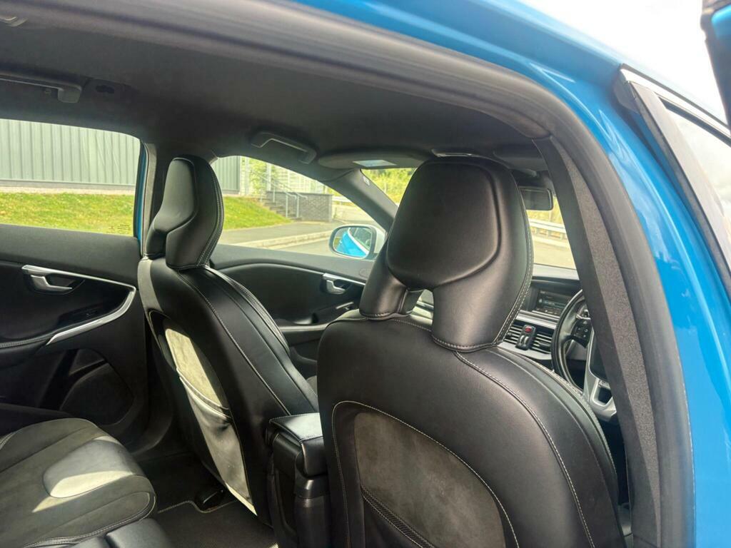 Volvo V40 #43