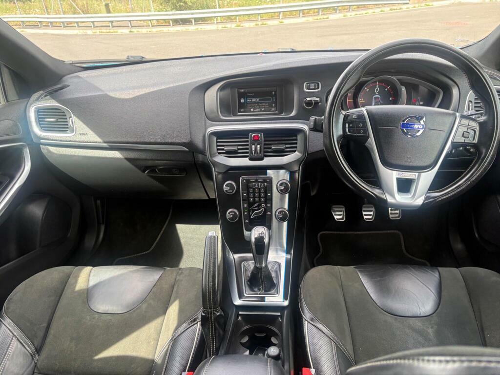 Volvo V40 #32