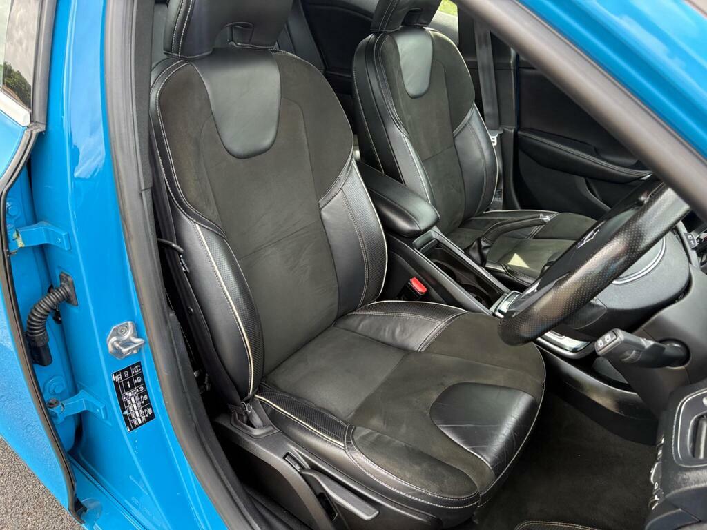 Volvo V40 #34