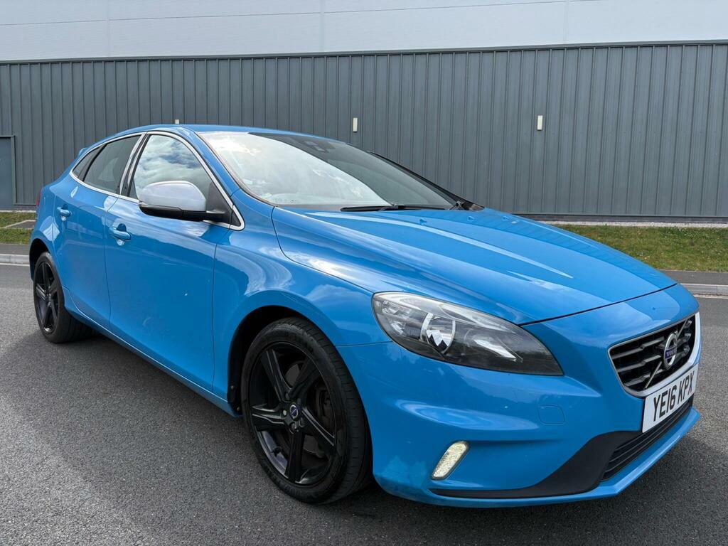 Volvo V40 #8