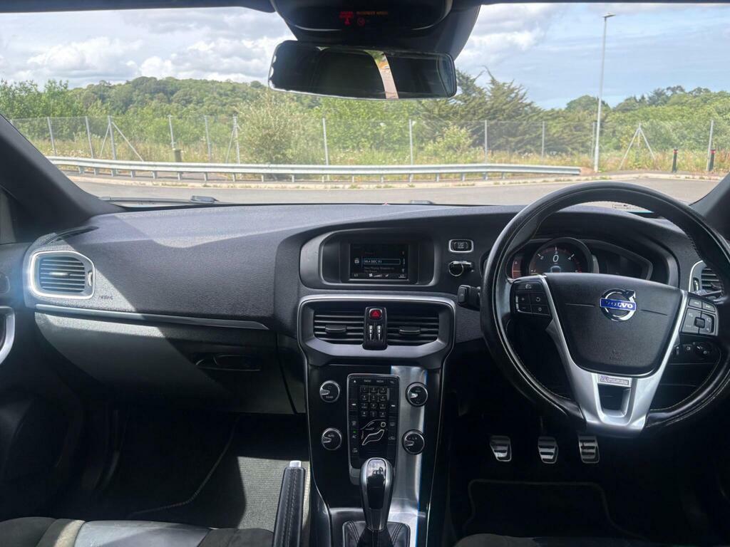 Volvo V40 #31
