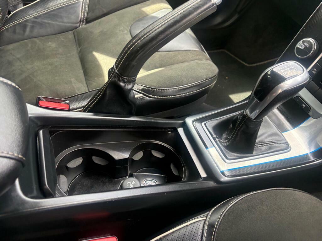 Volvo V40 #42
