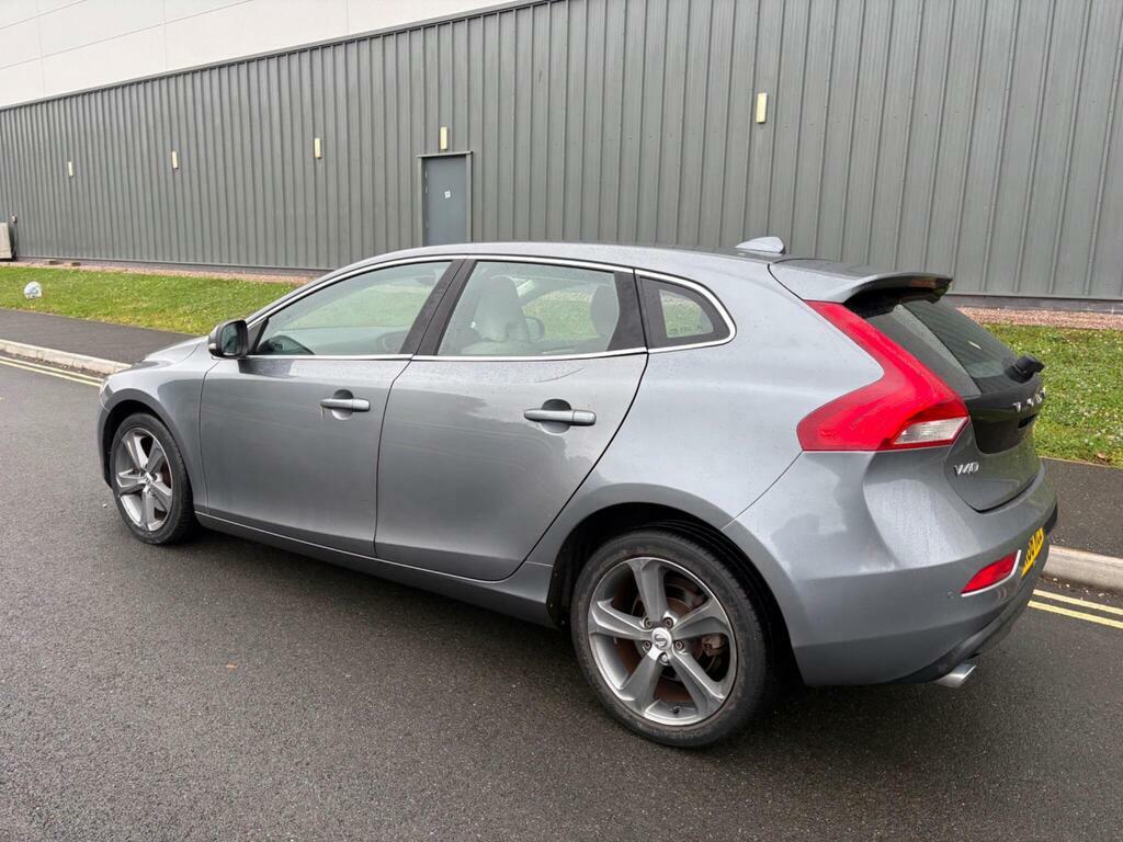 Volvo V40 1.5 T3 Gpf Inscription Euro 6 S S KX68RCZ Grey #3