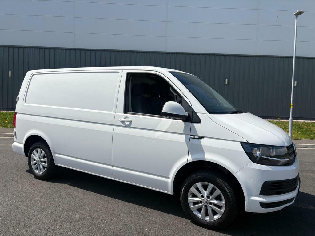 Volkswagen Transporter Mpv White #38