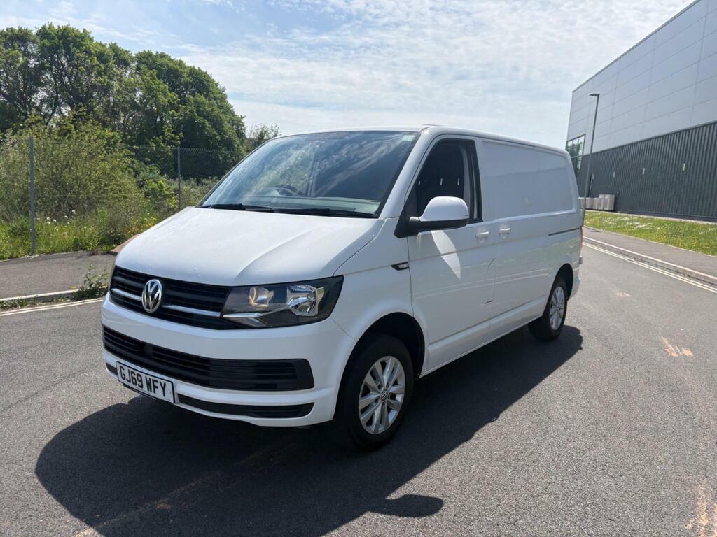Volkswagen Transporter Mpv White #11
