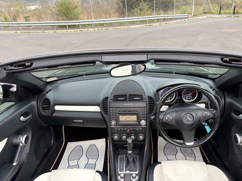 Mercedes-Benz SLK 200 Kompressor White #51