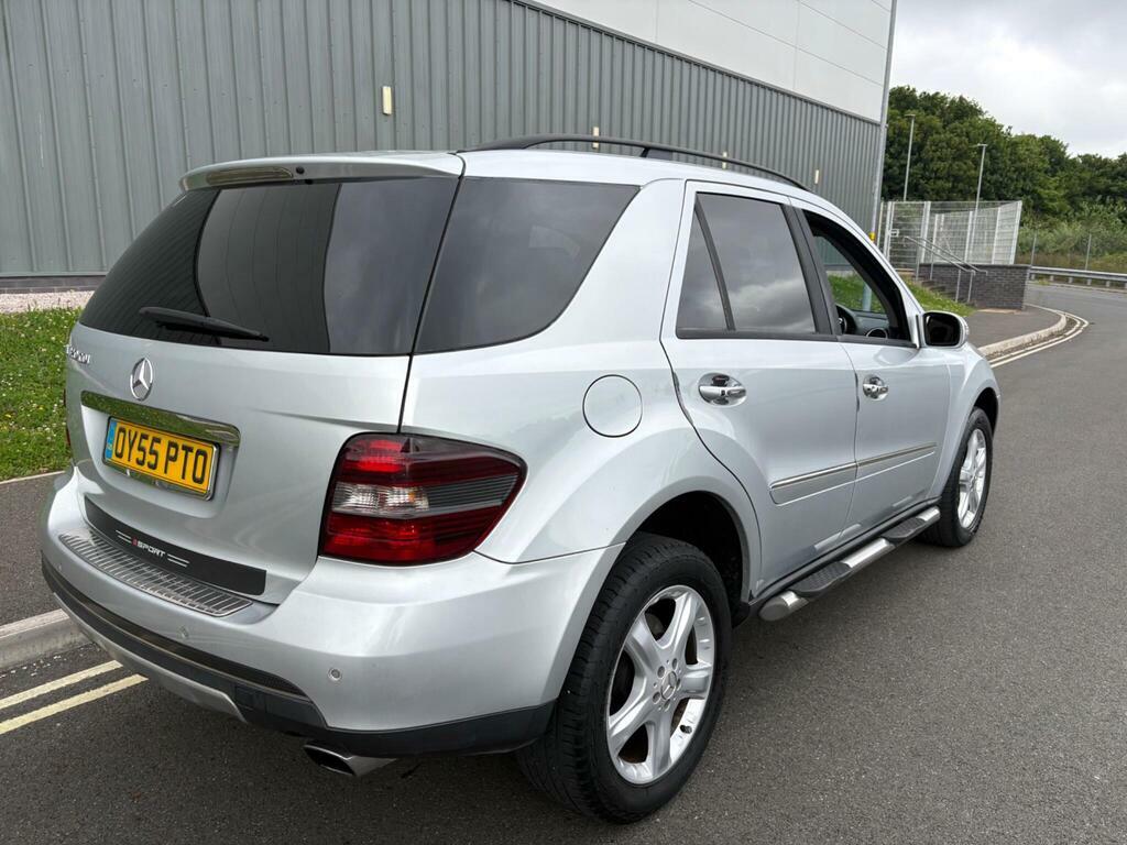 Mercedes-Benz M Class 2.7 Ml270 Cdi 163 Bhp Silver #29