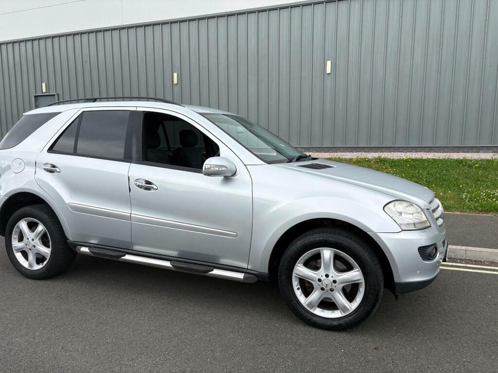 Mercedes-Benz M Class 2.7 Ml270 Cdi 163 Bhp Silver #36